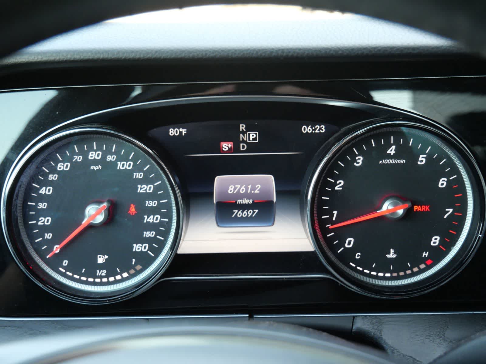 Thumbnail: 2017 Mercedes-Benz E-Class - 13