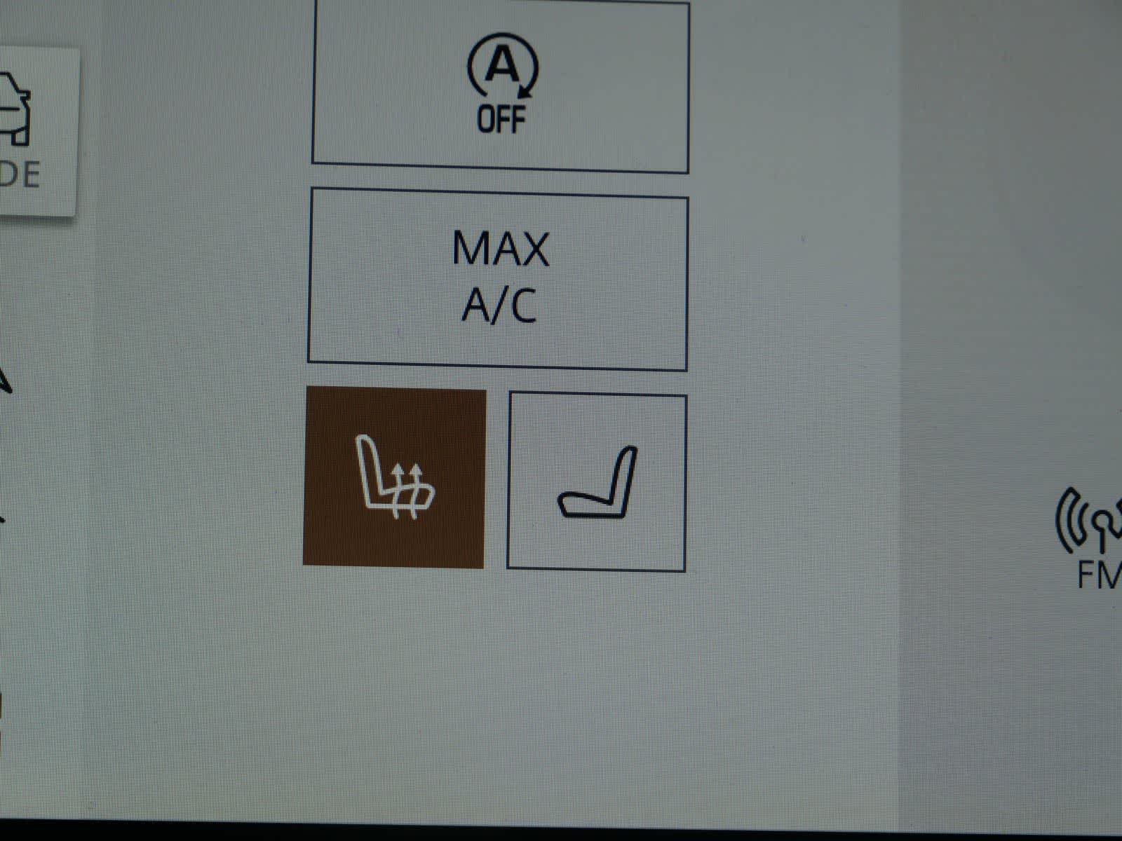 Thumbnail: 2025 Land Rover Range Rover - 20