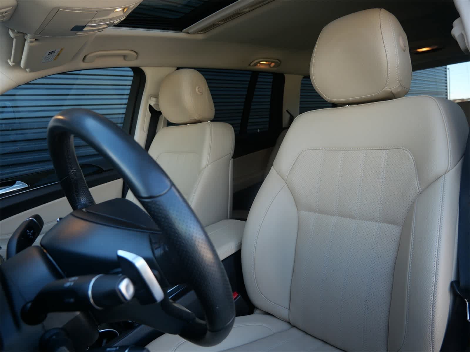 Thumbnail: 2019 Mercedes-Benz GLS - 4