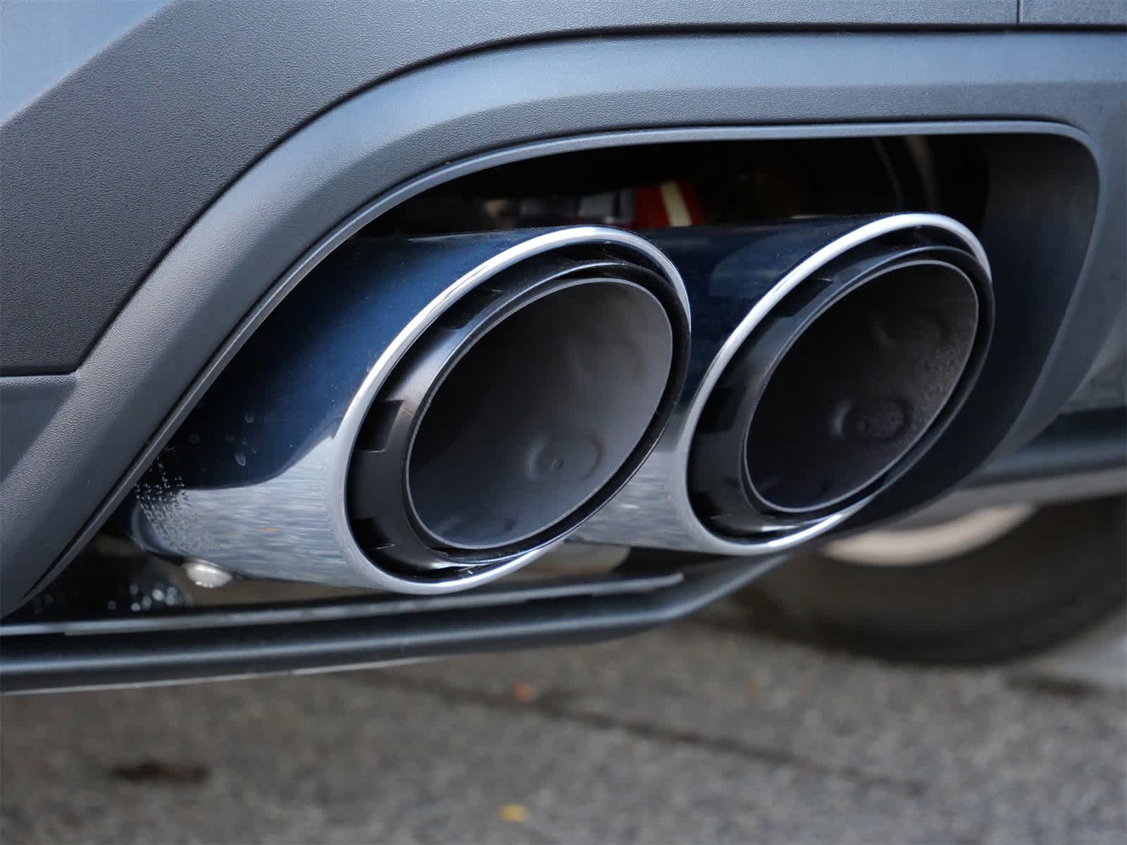 Thumbnail: 2026 Porsche Cayenne - 25