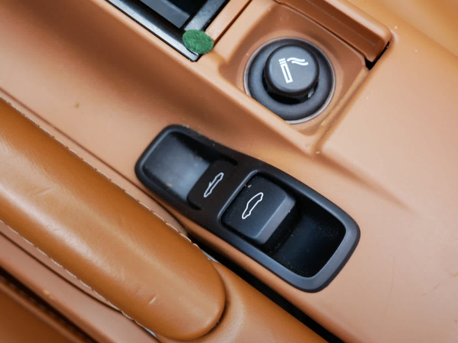 Thumbnail: 2009 Porsche 911 - 18