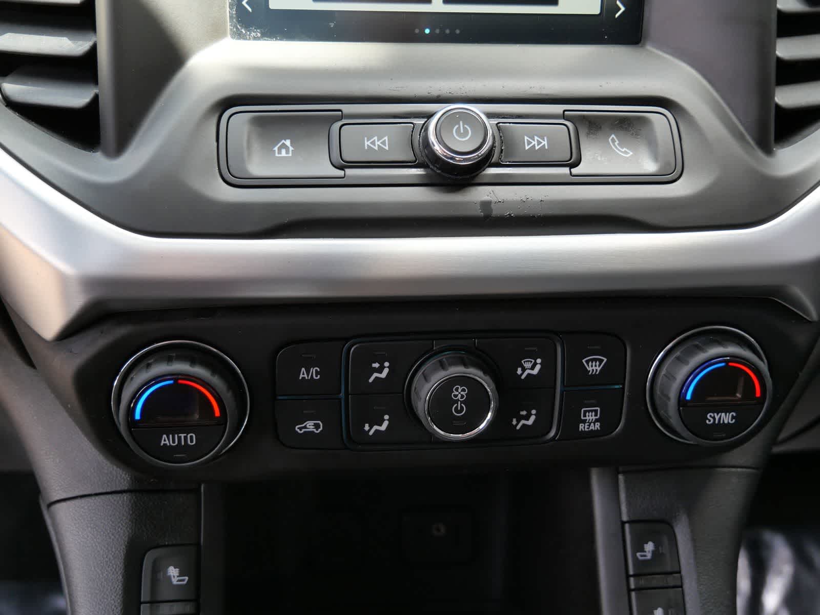 Thumbnail: 2018 GMC Acadia - 19