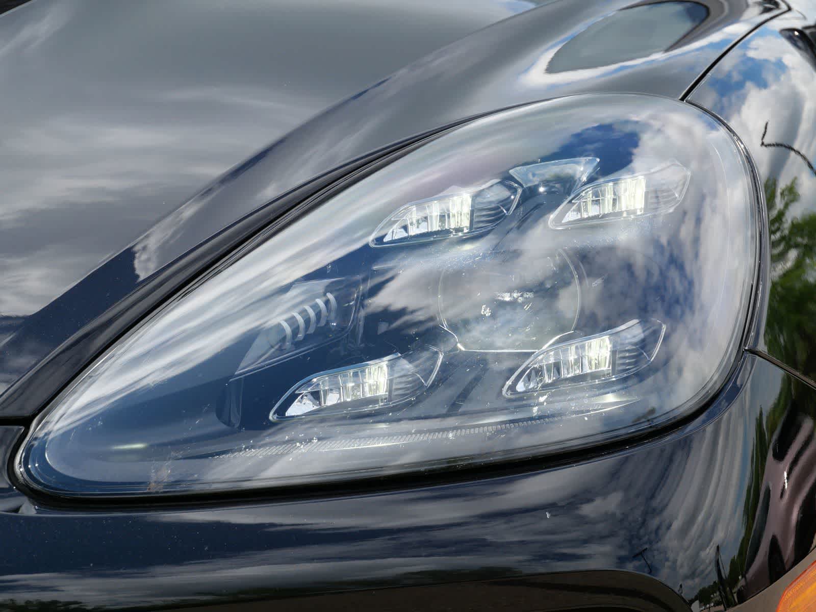 Thumbnail: 2020 Porsche Cayenne - 5