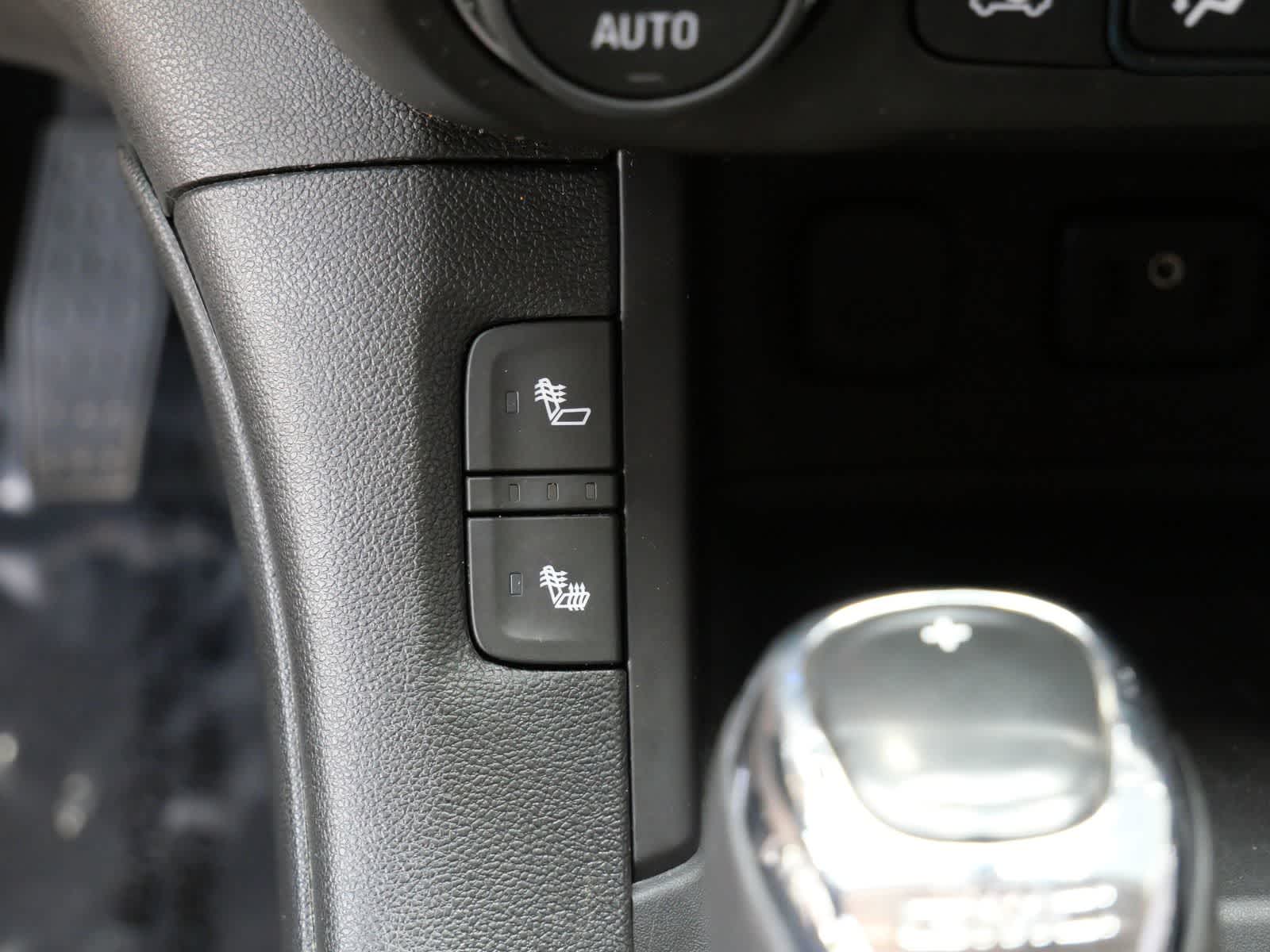 Thumbnail: 2018 GMC Acadia - 18