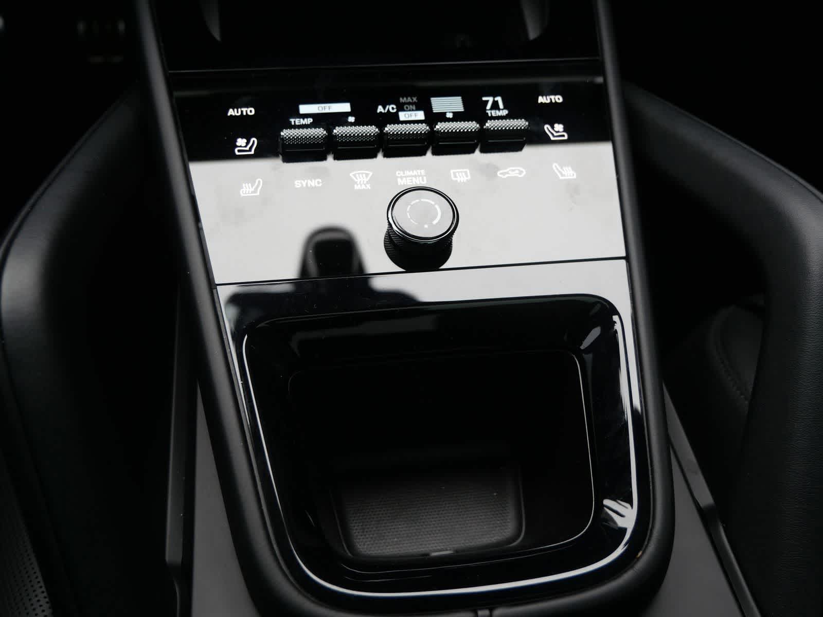 Thumbnail: 2026 Porsche Cayenne - 20