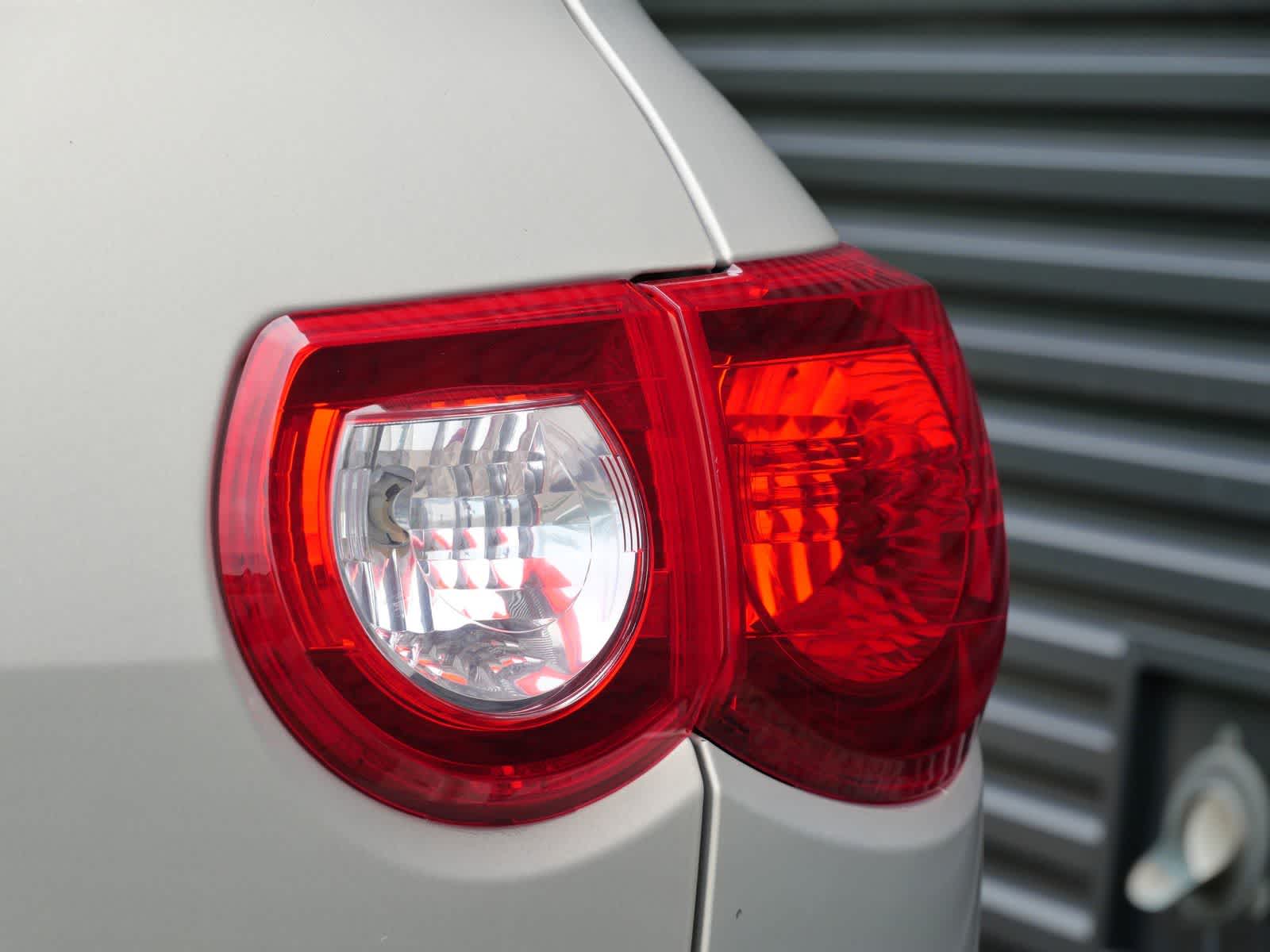 Thumbnail: 2011 Chevrolet Traverse - 8