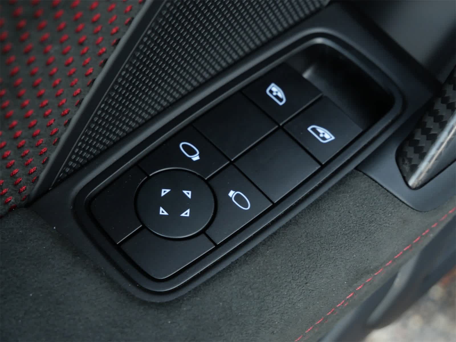 Thumbnail: 2025 Porsche 911 - 8