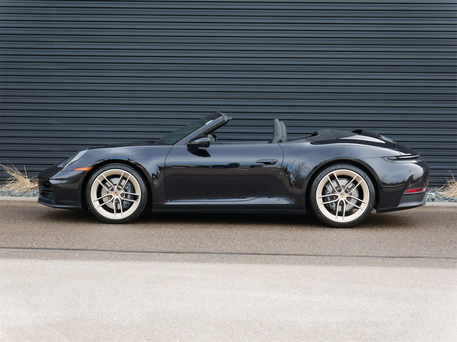 Thumbnail: 2025 Porsche 911 - 2