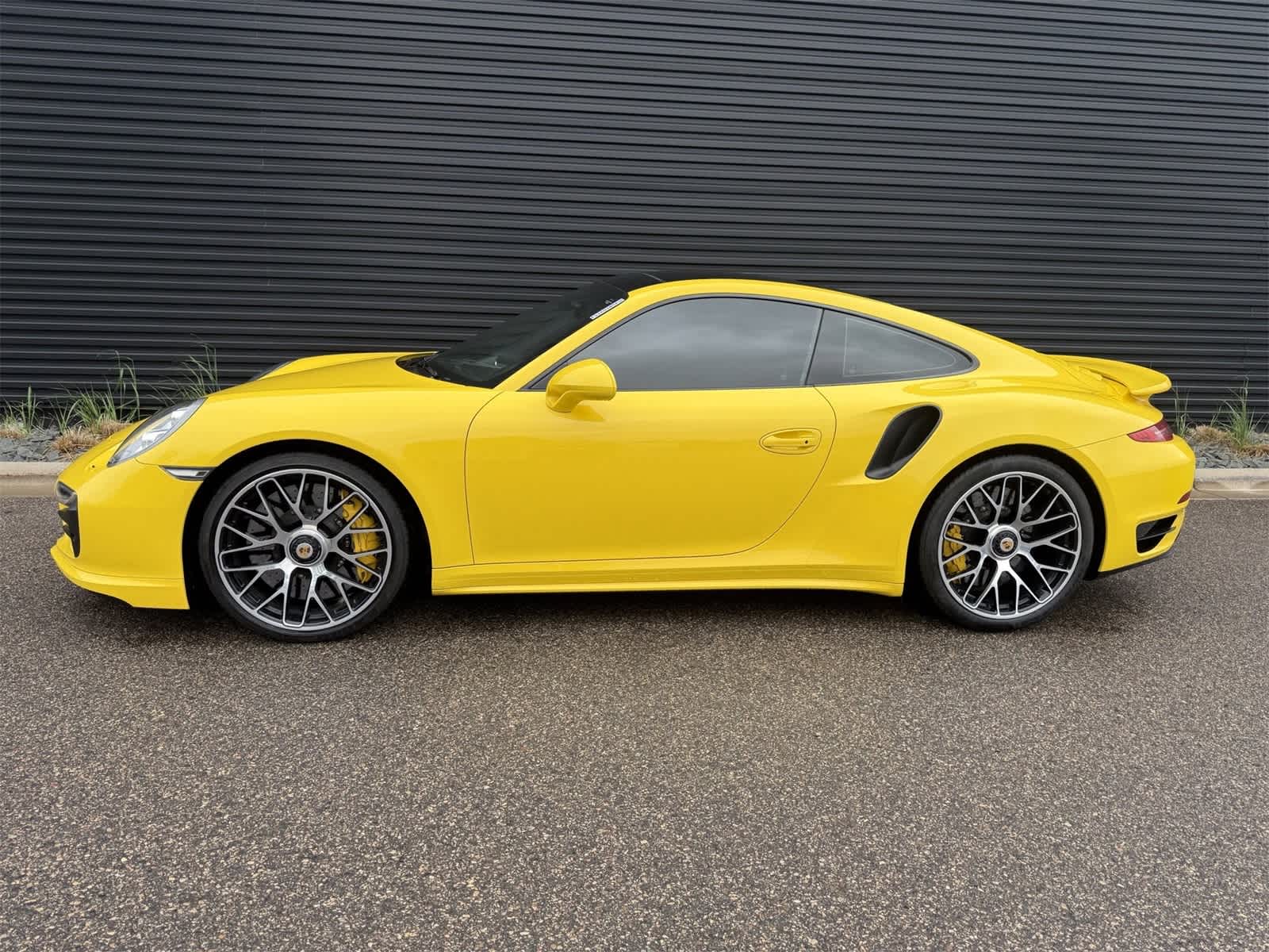 2015 Porsche 911 Turbo S 5