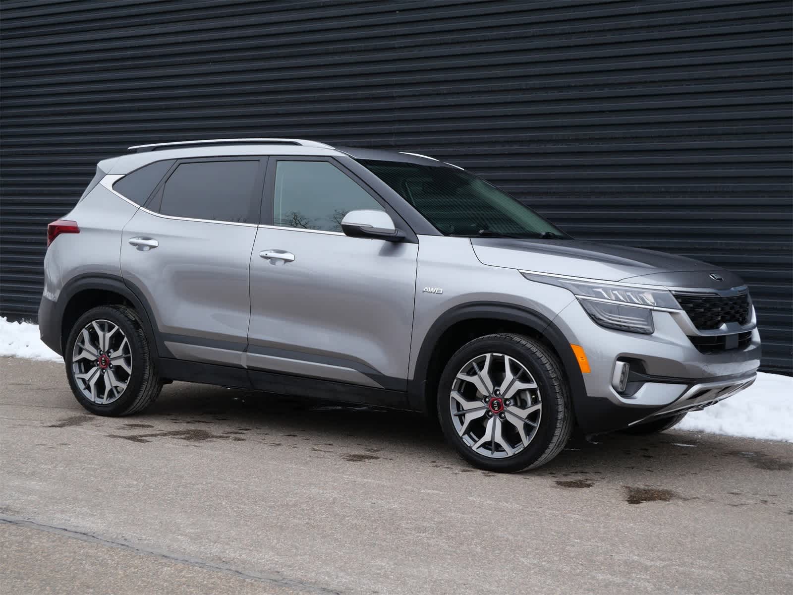 Thumbnail: 2021 Kia Seltos - 24