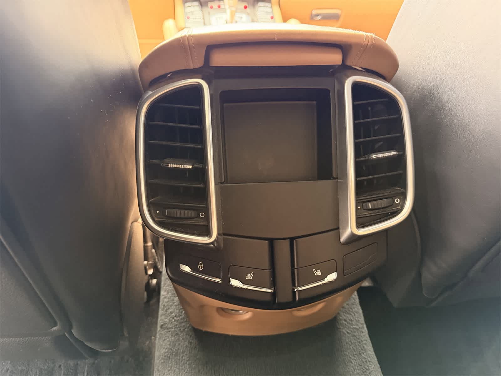 Thumbnail: 2014 Porsche Cayenne - 11