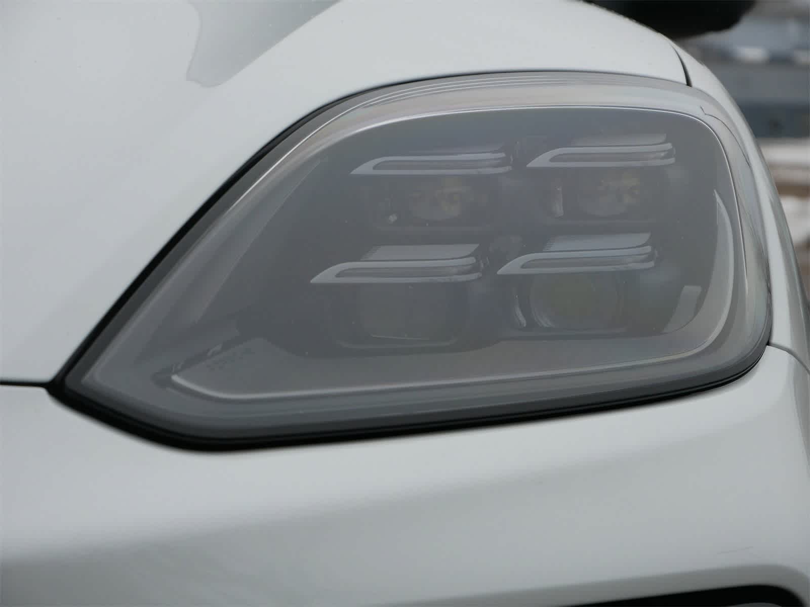 Thumbnail: 2026 Porsche Cayenne - 6