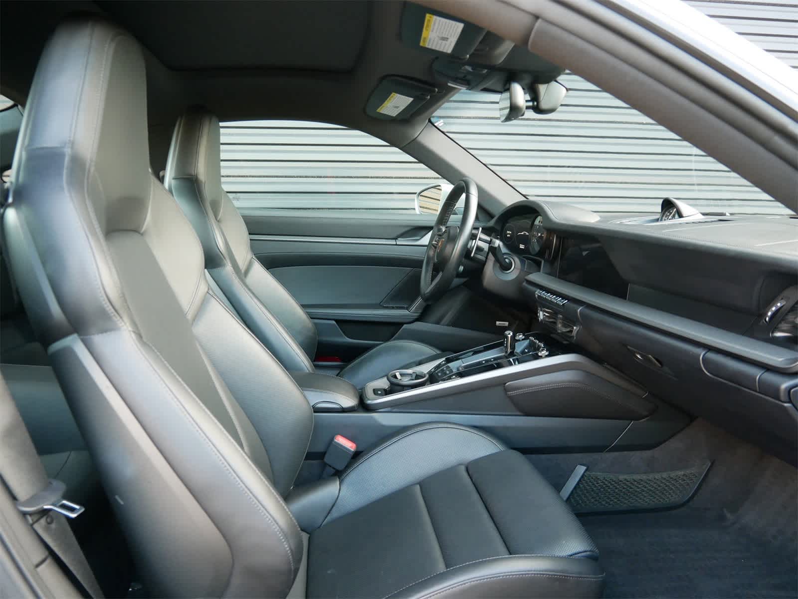 Thumbnail: 2020 Porsche 911 - 26