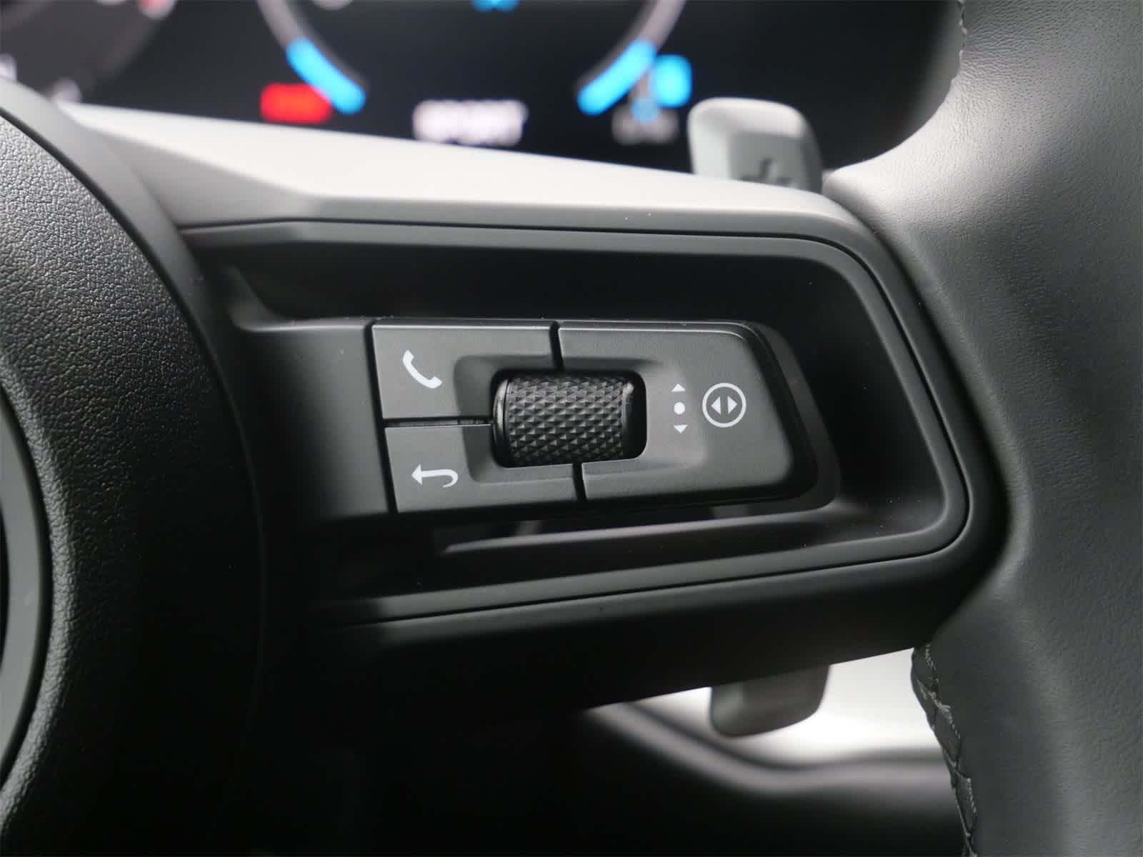 Thumbnail: 2025 Porsche Cayenne - 23