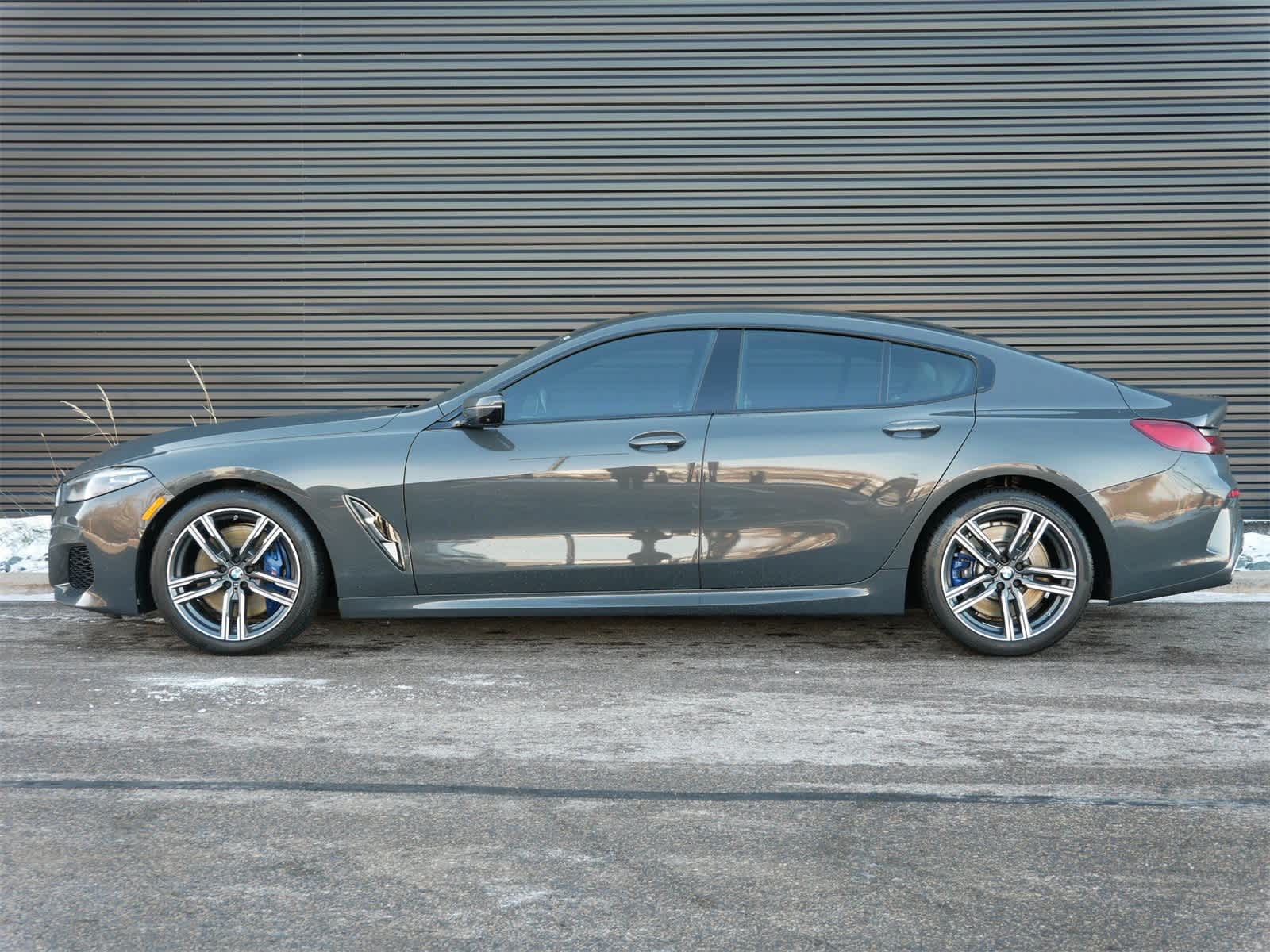 Thumbnail: 2021 BMW 8 Series - 2