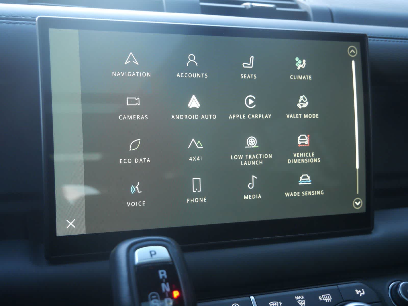 Thumbnail: 2024 Land Rover Defender - 23