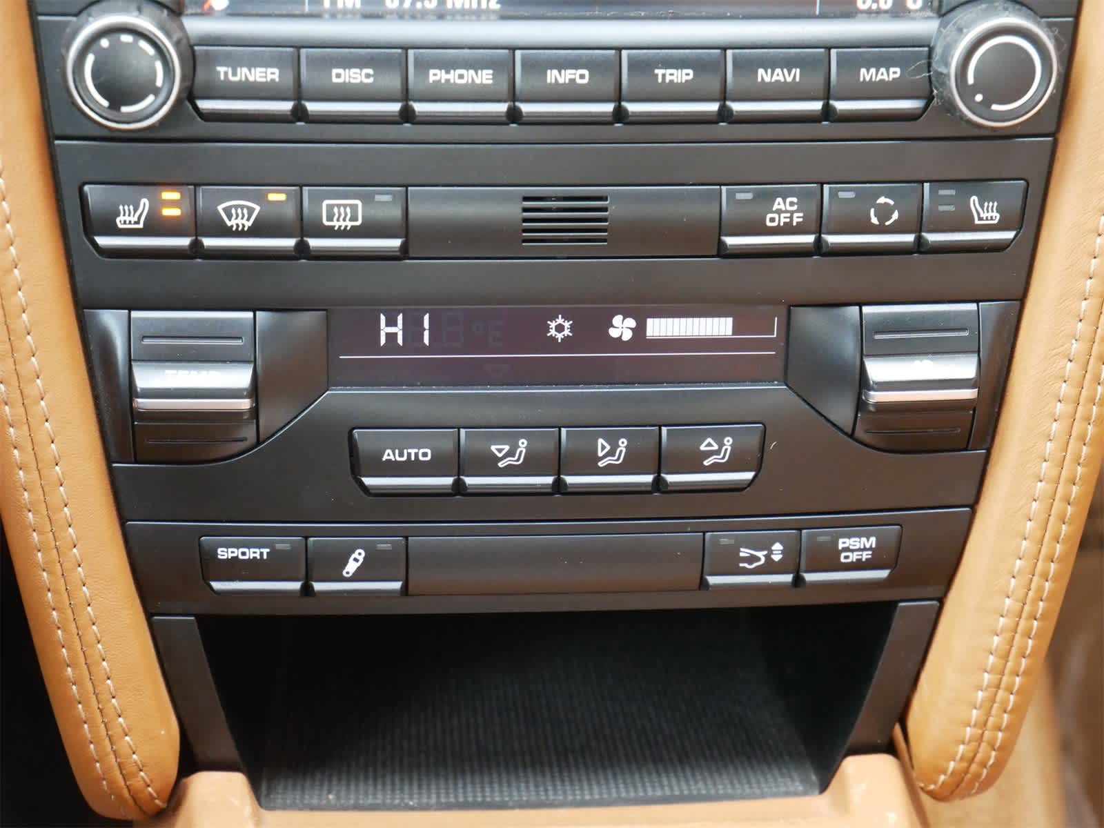 Thumbnail: 2009 Porsche 911 - 18