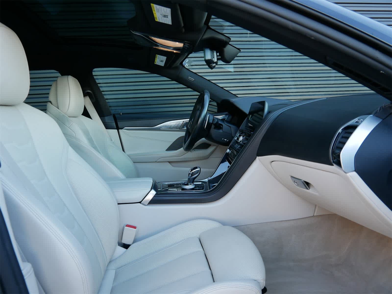 Thumbnail: 2021 BMW 8 Series - 26