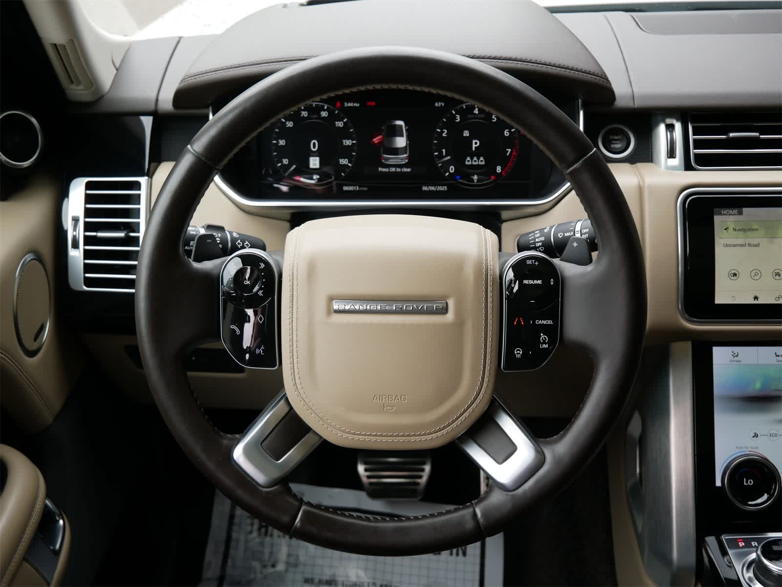 Thumbnail: 2021 Land Rover Range Rover - 9