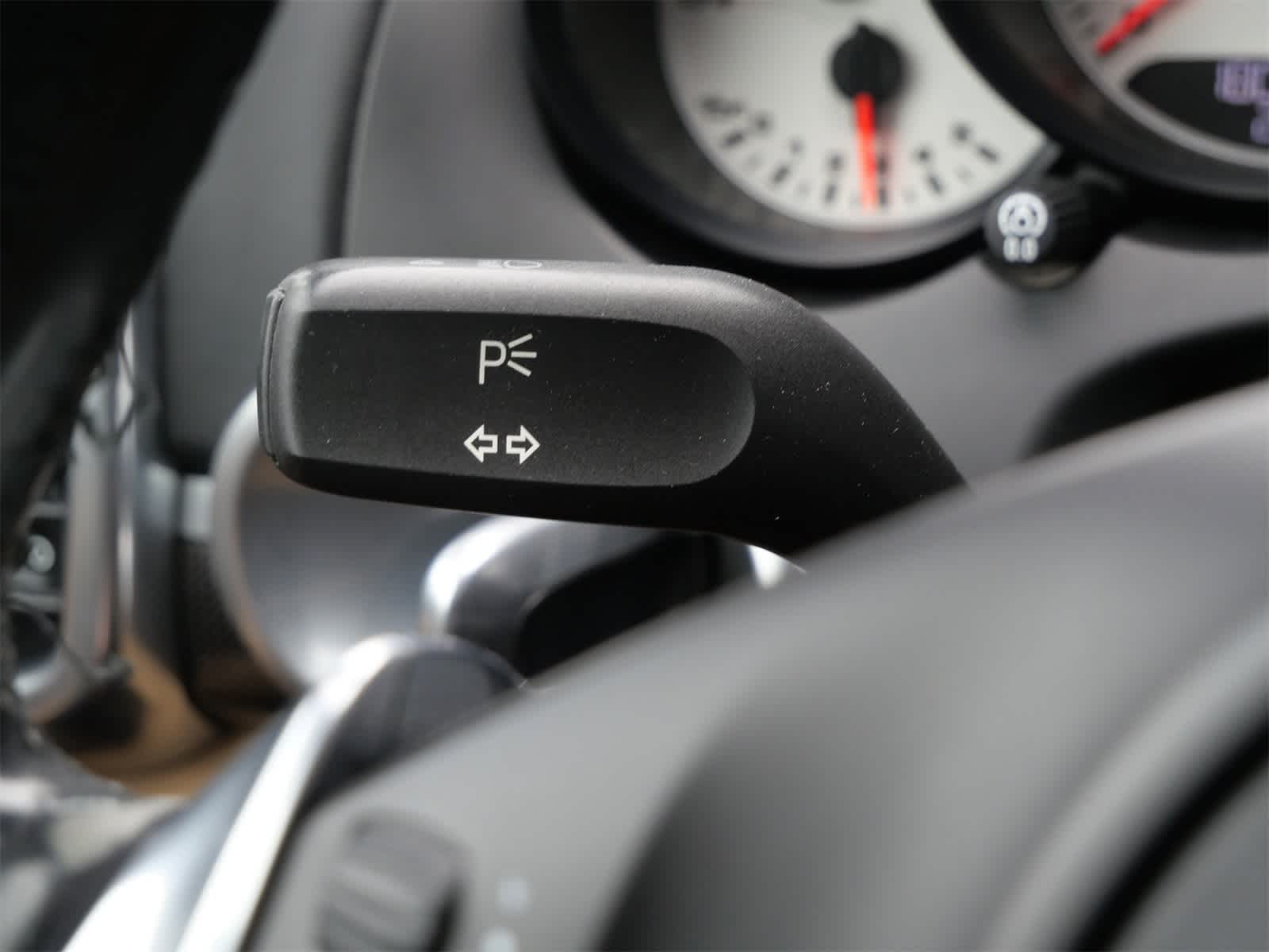 Thumbnail: 2014 Porsche Cayenne - 21