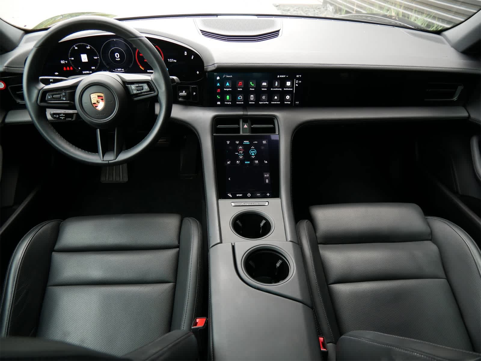 Thumbnail: 2023 Porsche Taycan - 8