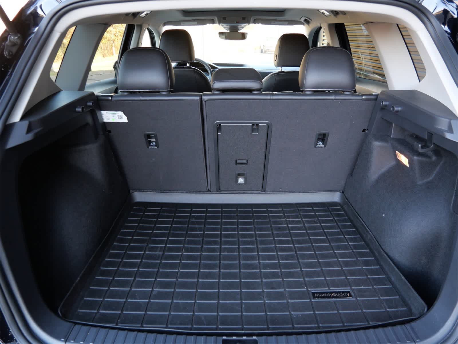 Thumbnail: 2023 Volkswagen Taos - 7