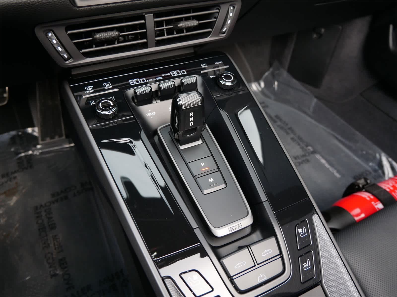 Thumbnail: 2025 Porsche 911 - 21