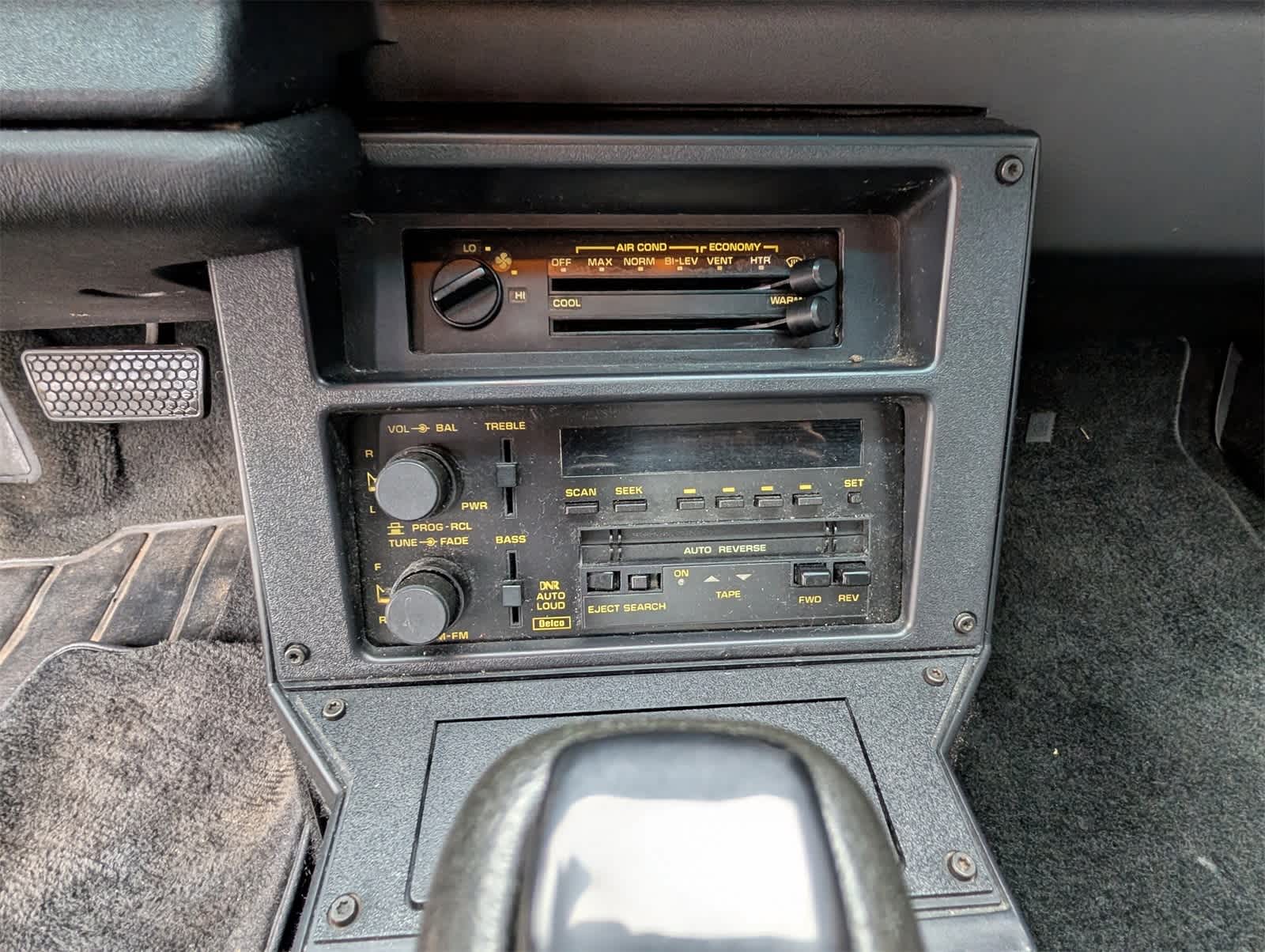 Thumbnail: 1992 Chevrolet Camaro - 8