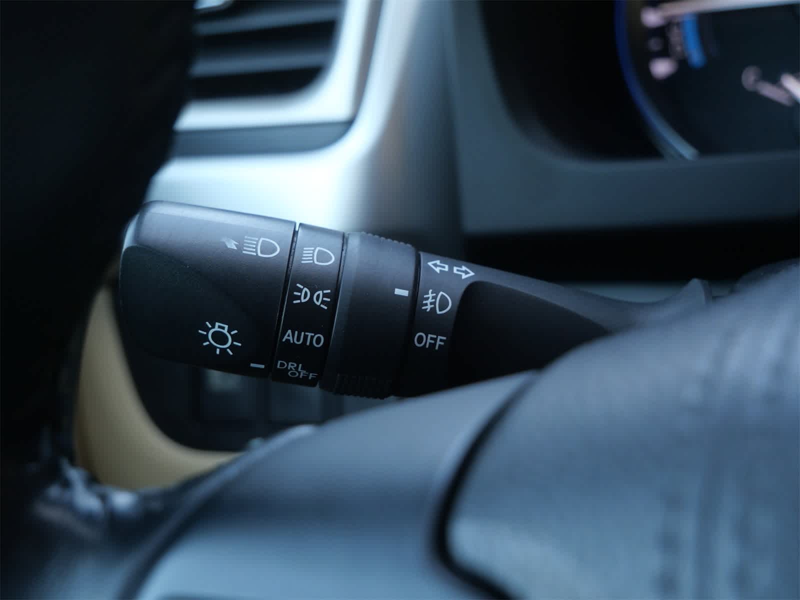 Thumbnail: 2017 Toyota Highlander - 18