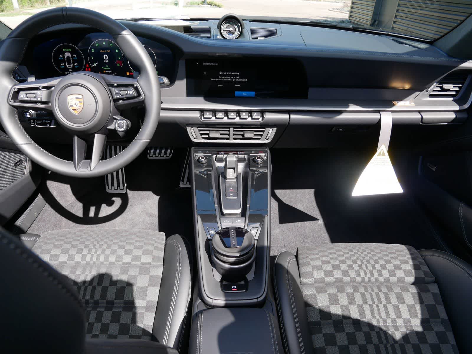 Thumbnail: 2026 Porsche 911 - 9