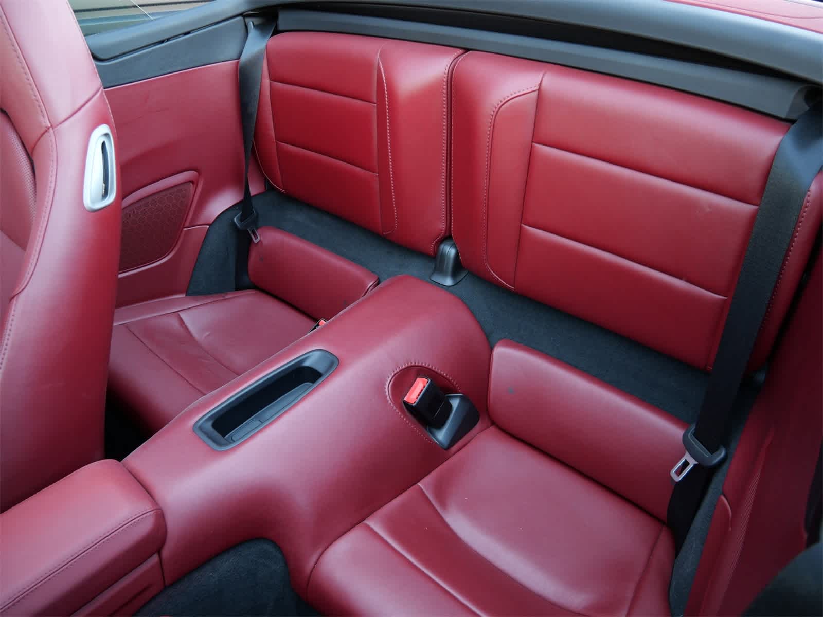 Thumbnail: 2017 Porsche 911 - 6