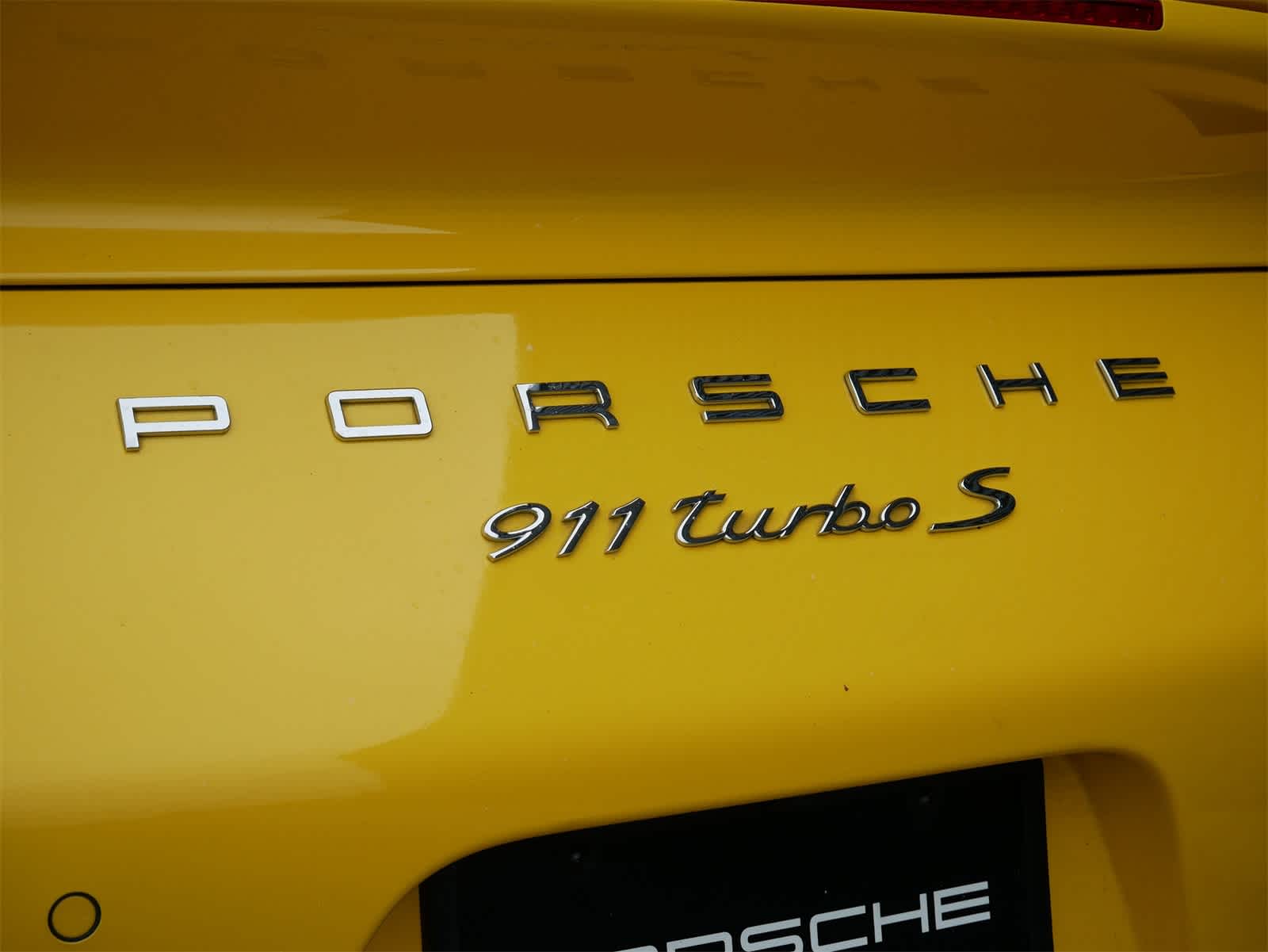2015 Porsche 911 Turbo S 31