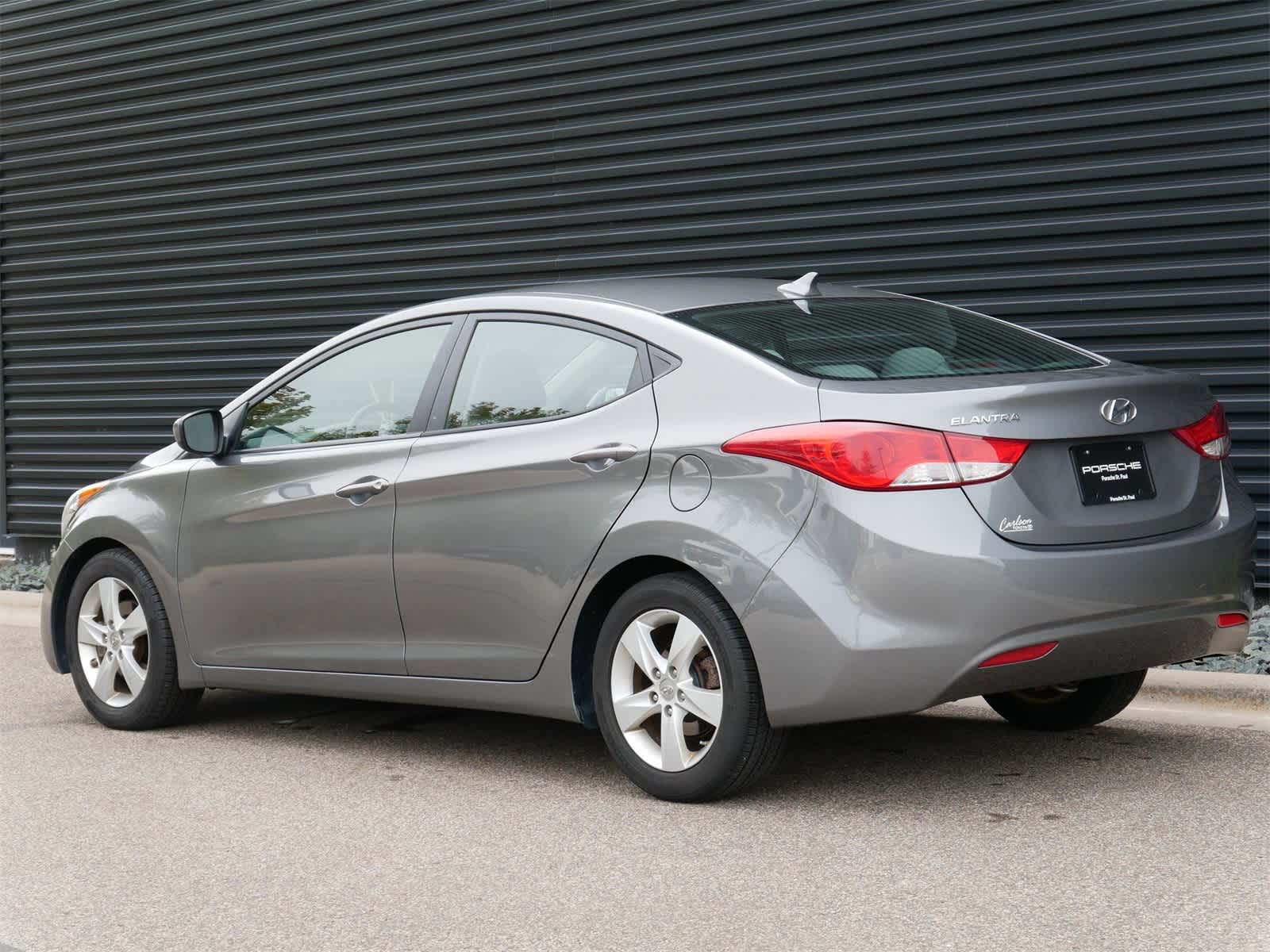 Thumbnail: 2013 Hyundai Elantra - 3