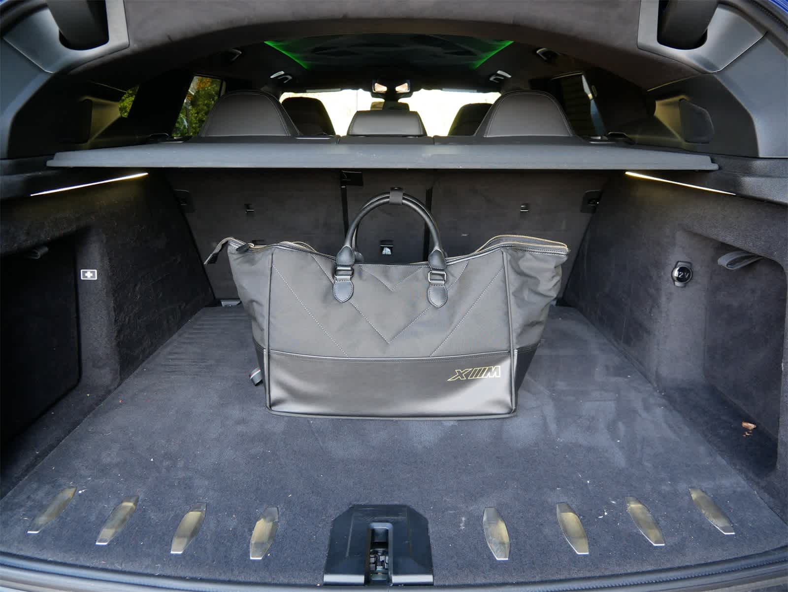 Thumbnail: 2024 BMW XM - 7