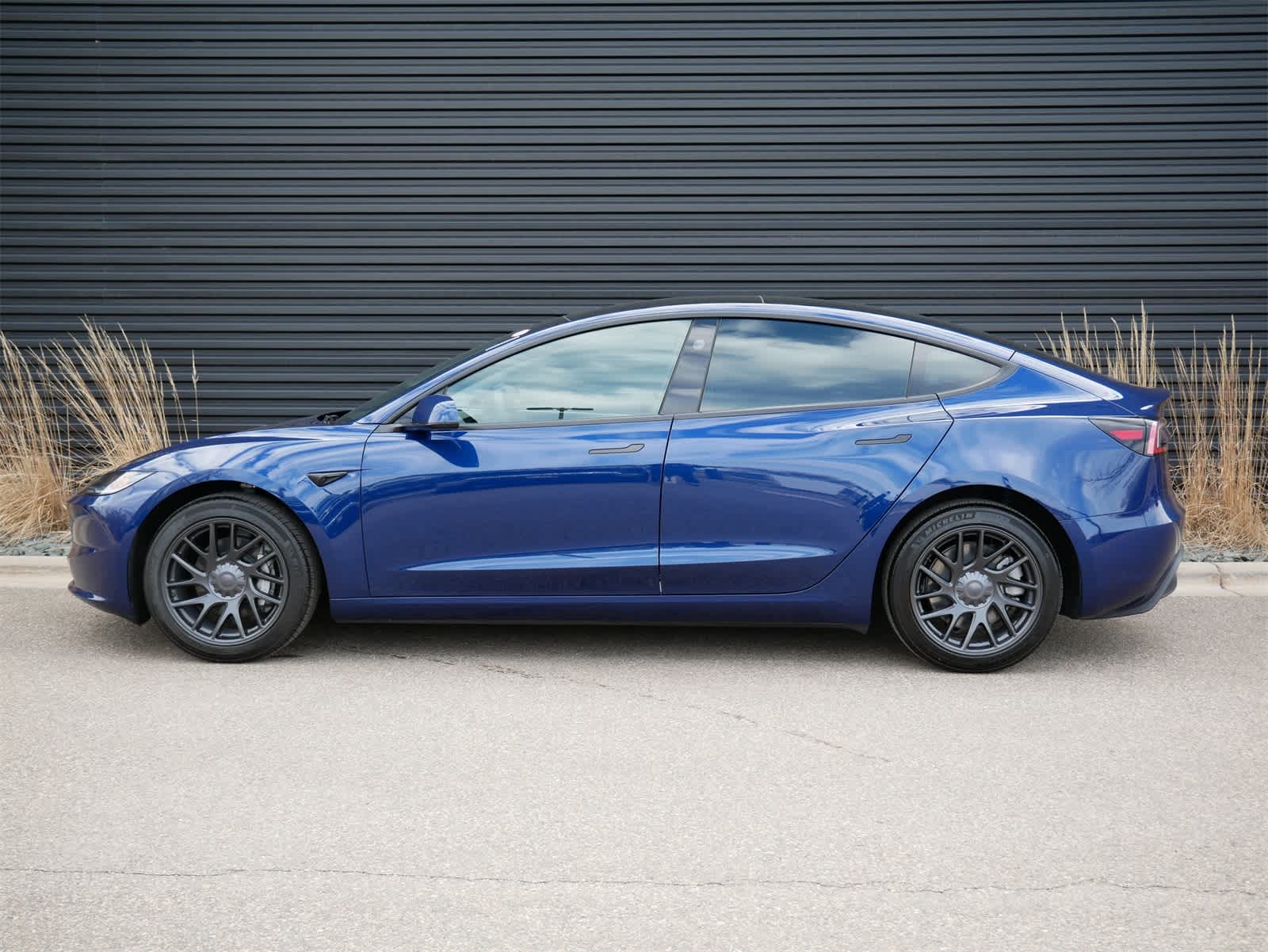 2024 Tesla Model 3 Standard Range 2