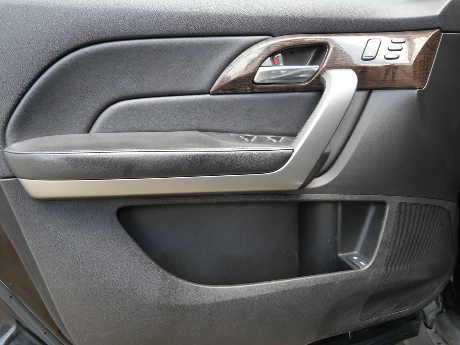 Thumbnail: 2010 Acura MDX - 8