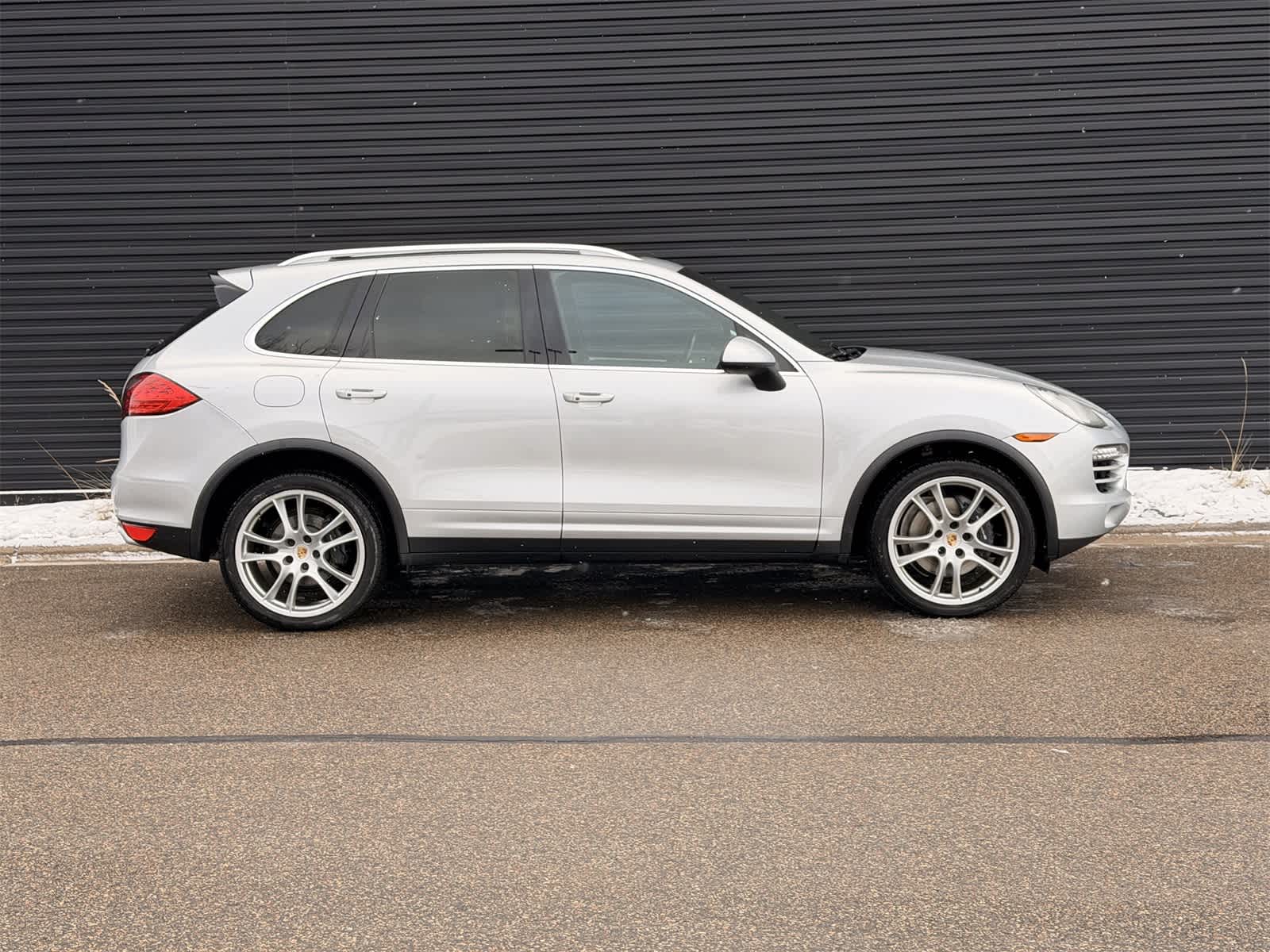 Thumbnail: 2014 Porsche Cayenne - 18