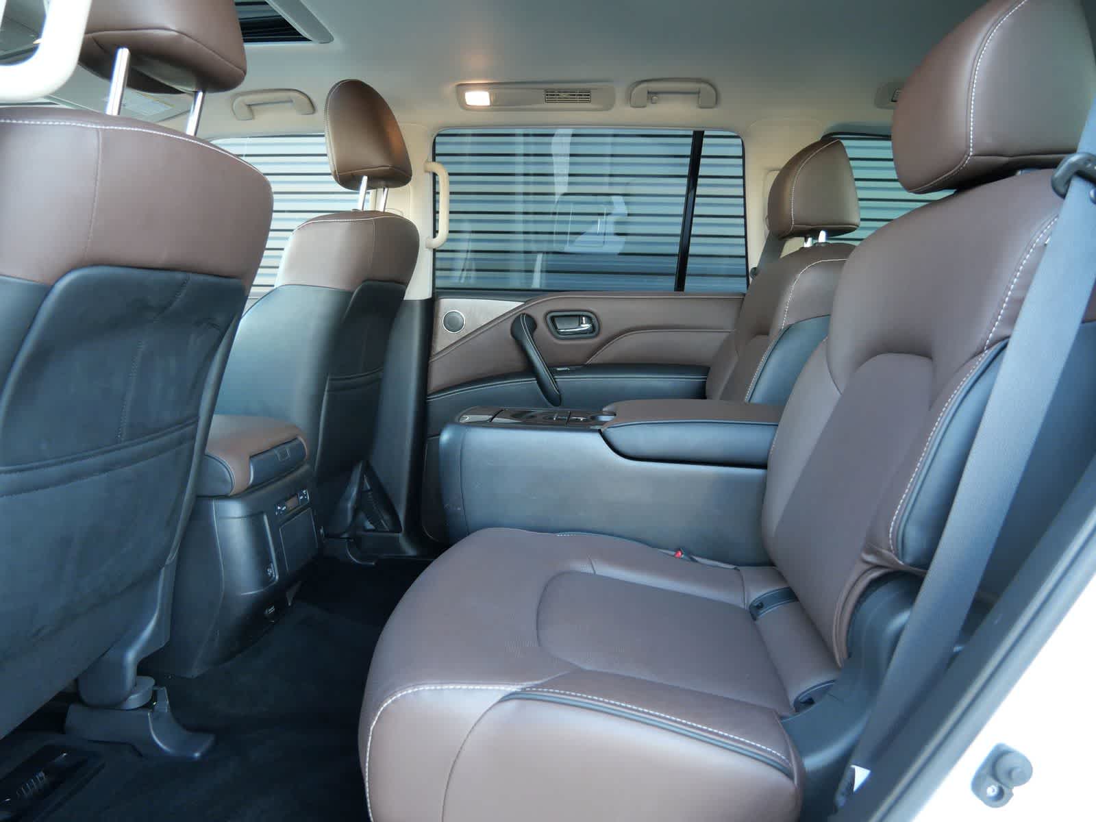 Thumbnail: 2023 INFINITI QX80 - 11