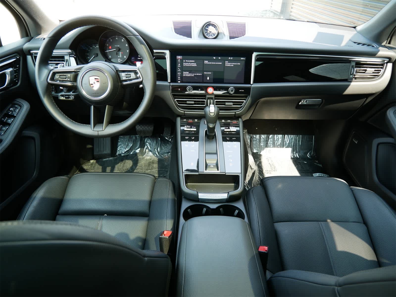 Thumbnail: 2025 Porsche Macan - 8