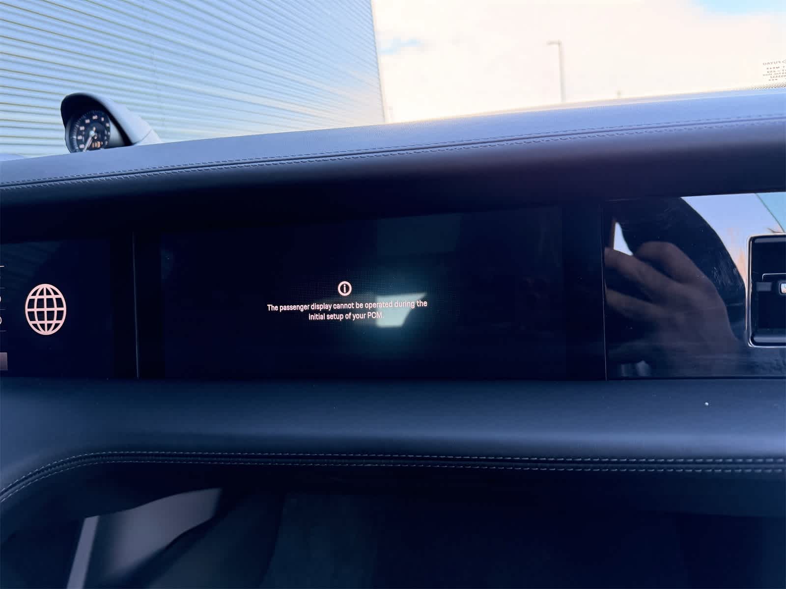 Thumbnail: 2021 Porsche Taycan - 22