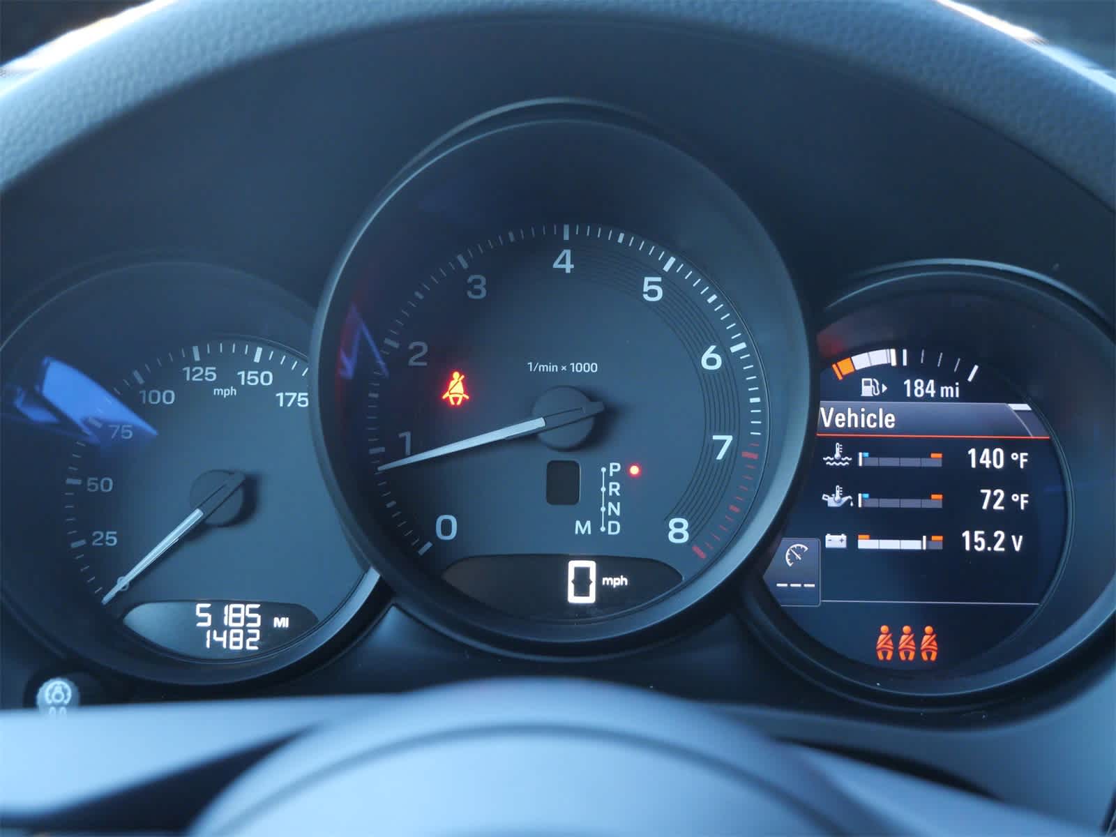 Thumbnail: 2025 Porsche Macan - 16