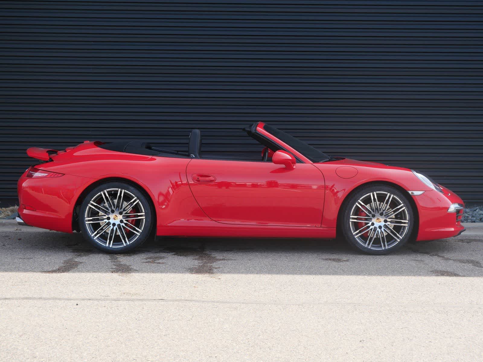 Thumbnail: 2014 Porsche 911 - 26