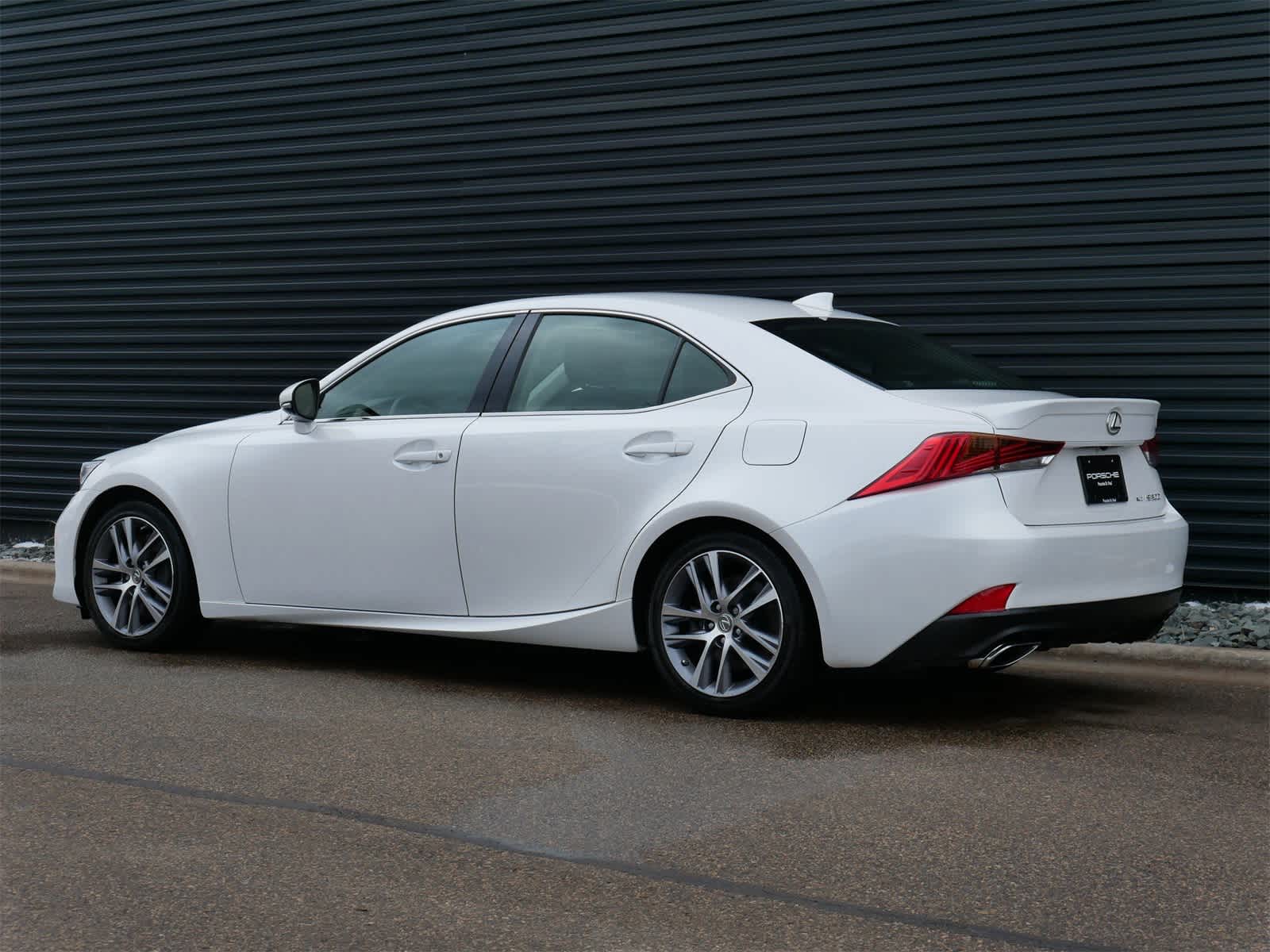 Thumbnail: 2019 Lexus IS - 3