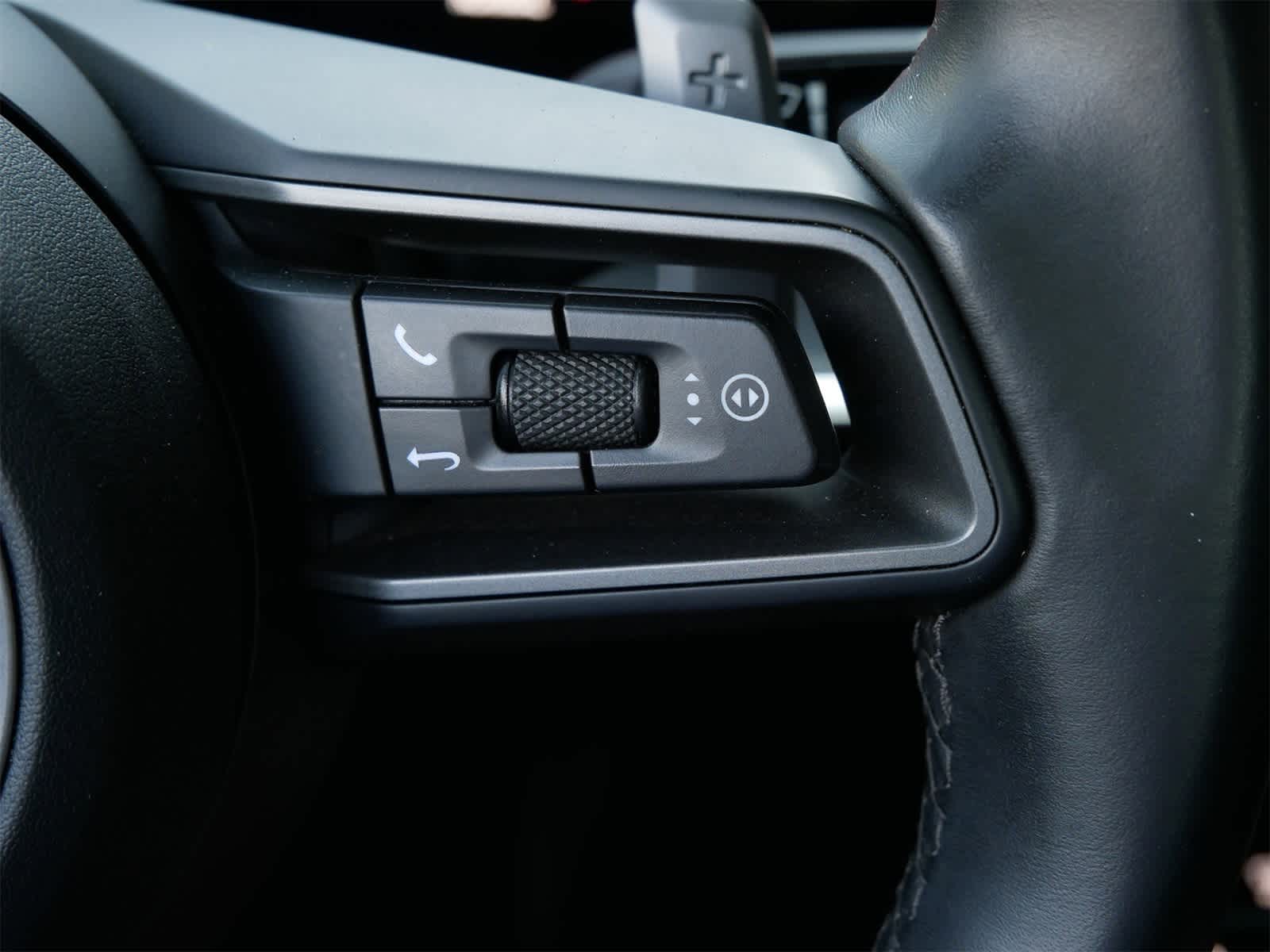 Thumbnail: 2020 Porsche 911 - 11