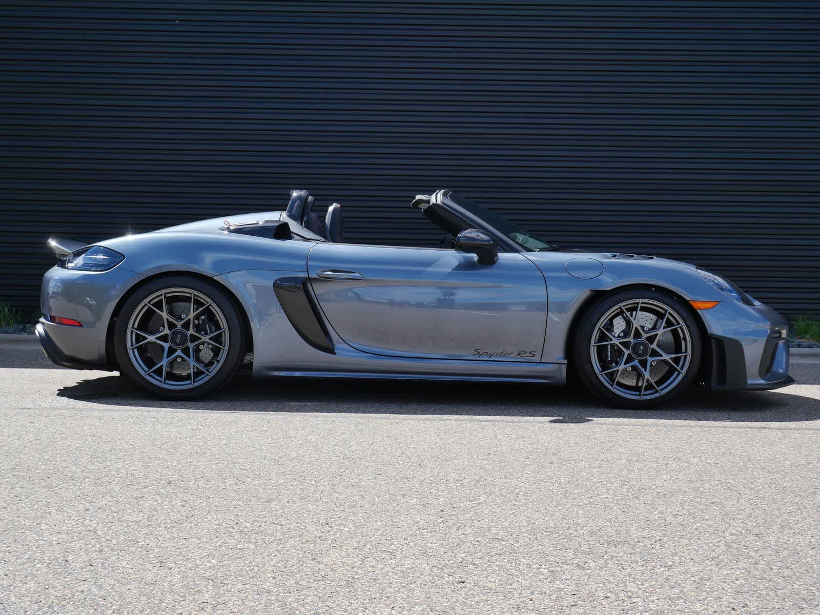 Thumbnail: 2024 Porsche  - 29