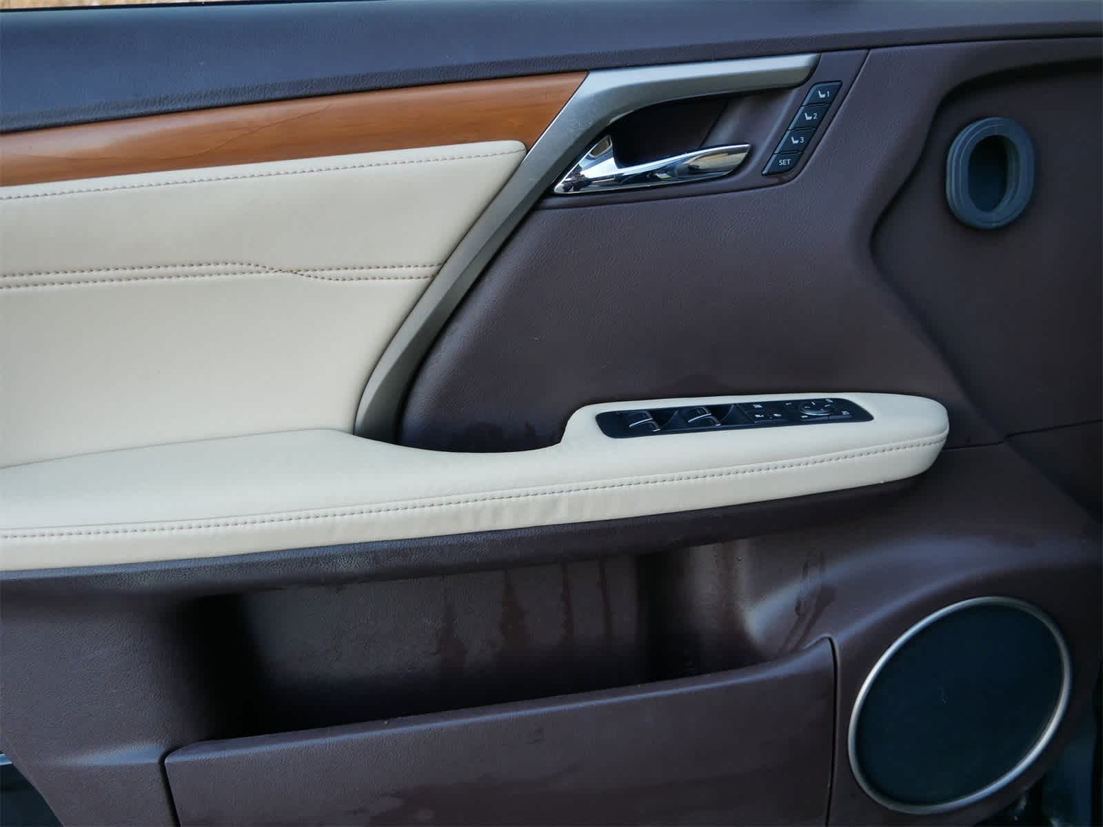 Thumbnail: 2016 Lexus RX - 9