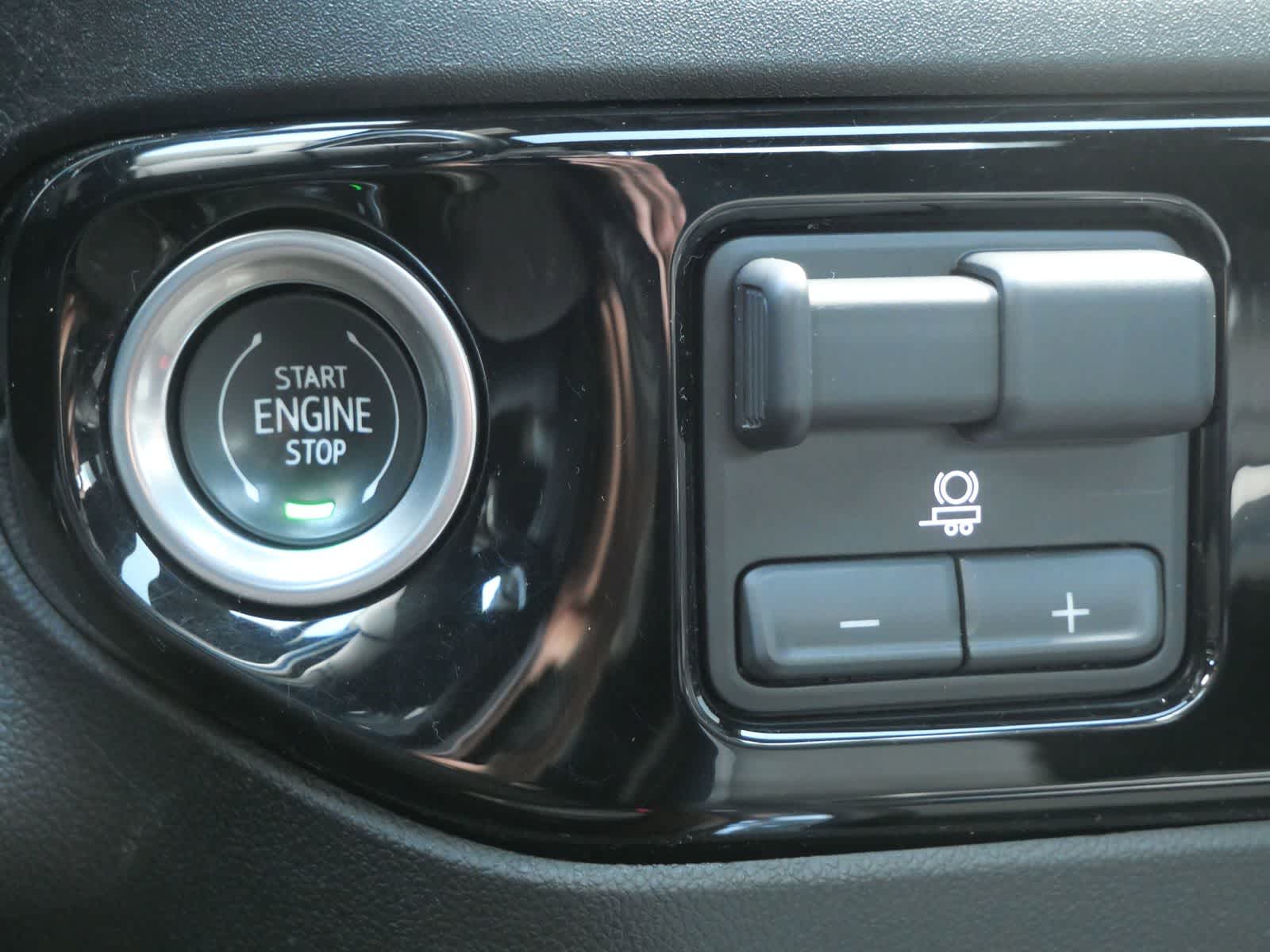 Thumbnail: 2024 Chevrolet Silverado 3500 - 22