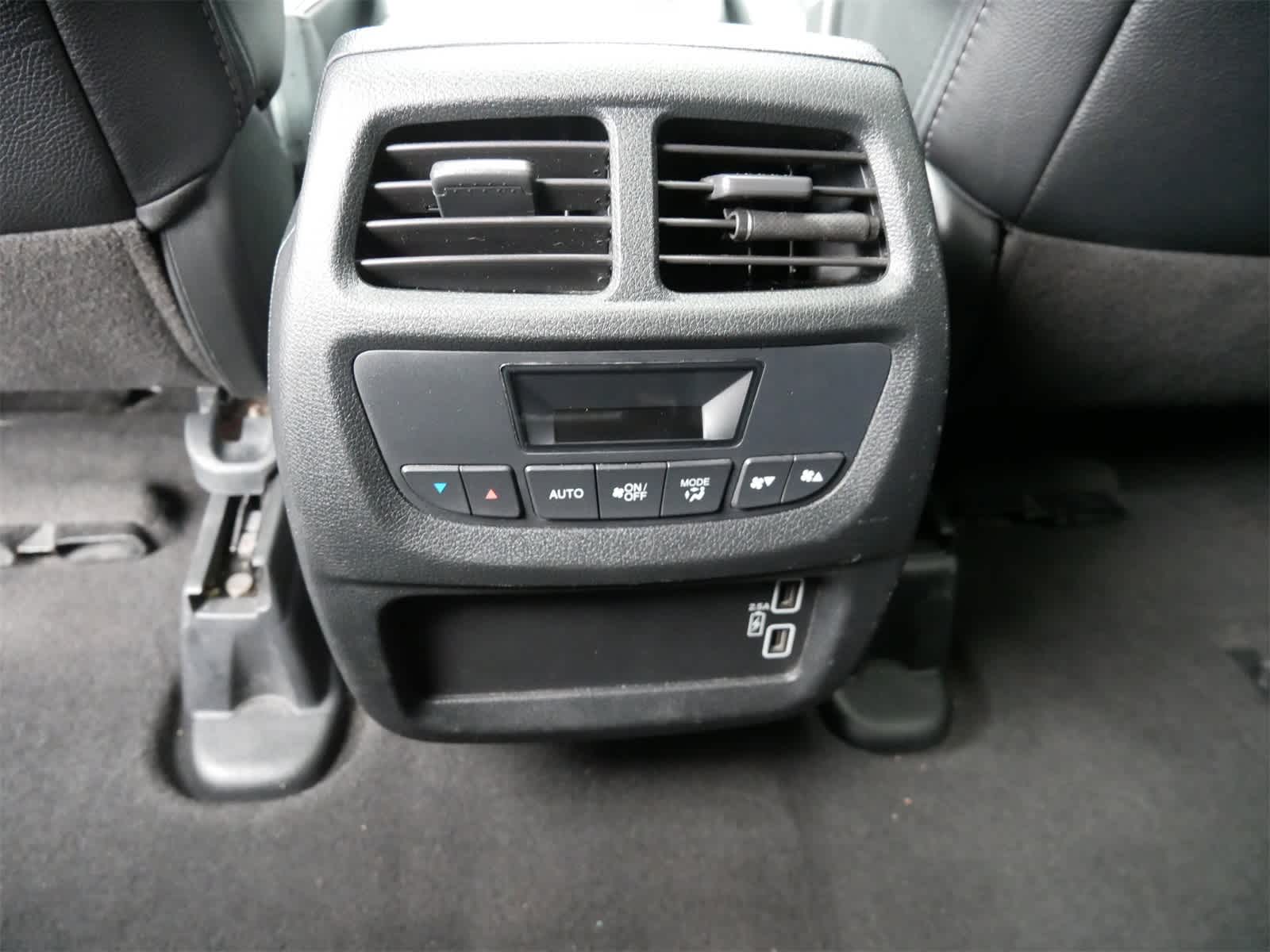 Thumbnail: 2022 Honda Pilot - 13