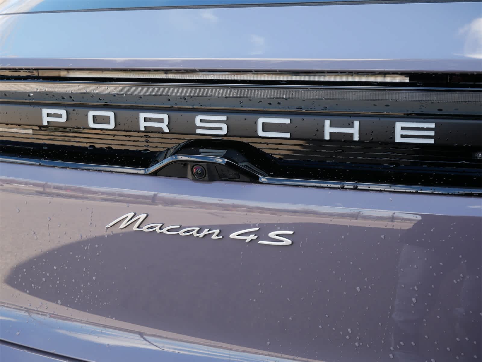 Thumbnail: 2025 Porsche Macan - 23