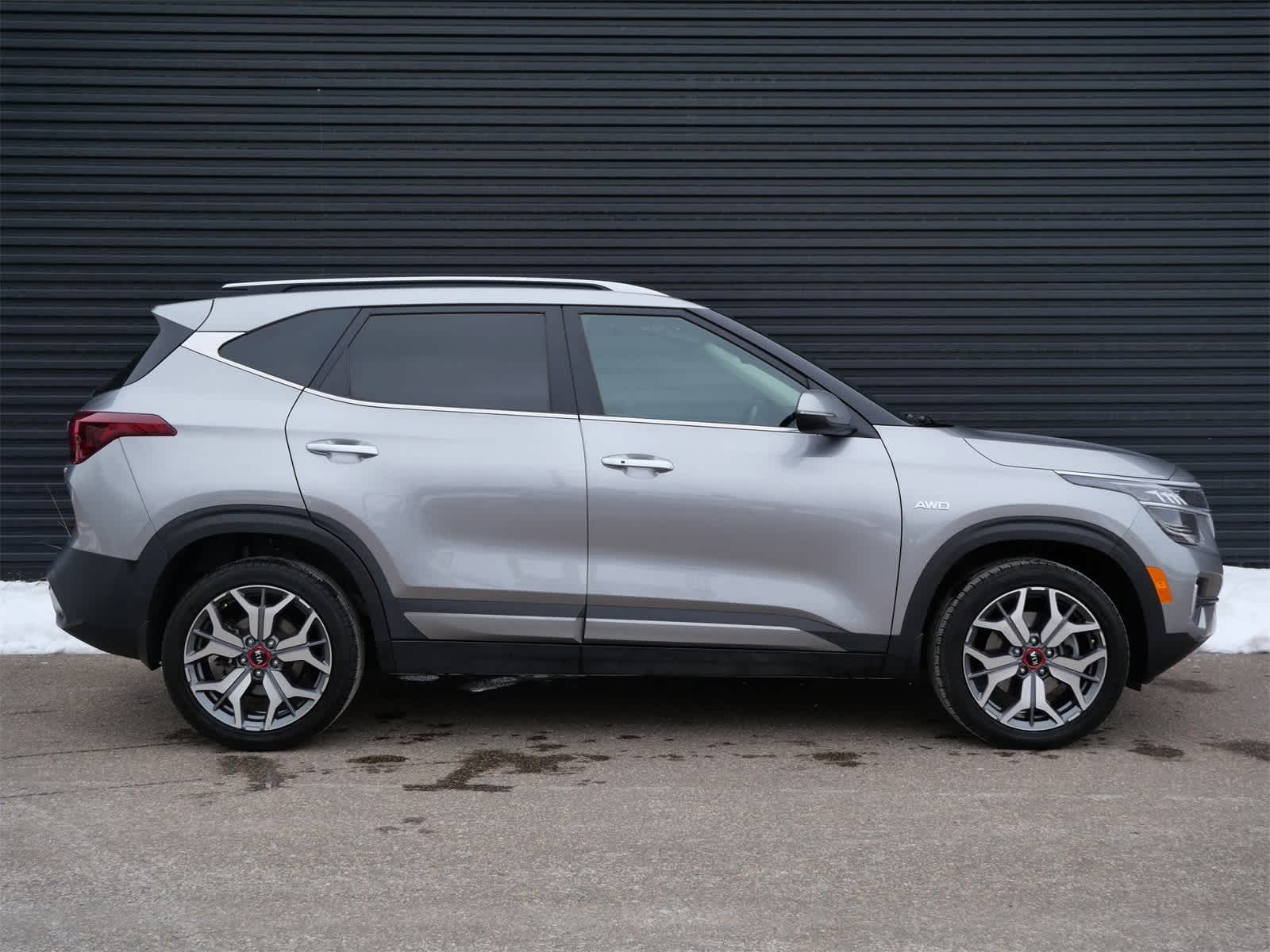 Thumbnail: 2021 Kia Seltos - 23